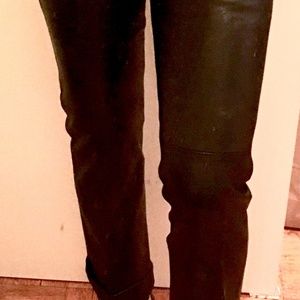 Theory Black Straight Leg Leather Pant in Size 2